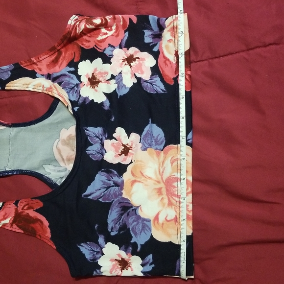 *NEW* CUTE BOOTY LOUNGE FLOWER PRINT Razorback top/bra (med) NWOT - Picture 2 of 7